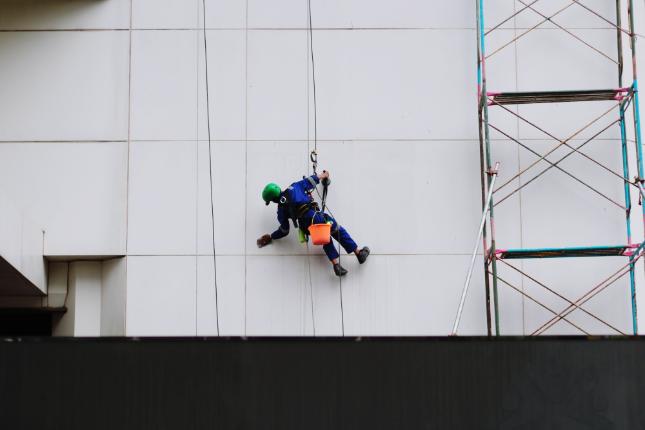 Rope Access Clean in Bootle